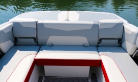 Malibu-23-LSV-Wakeboard-Boat-Rental-15