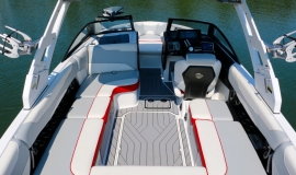 Malibu-23-LSV-Wakeboard-Boat-Rental-17