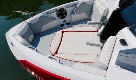 Malibu-23-LSV-Wakeboard-Boat-Rental-7