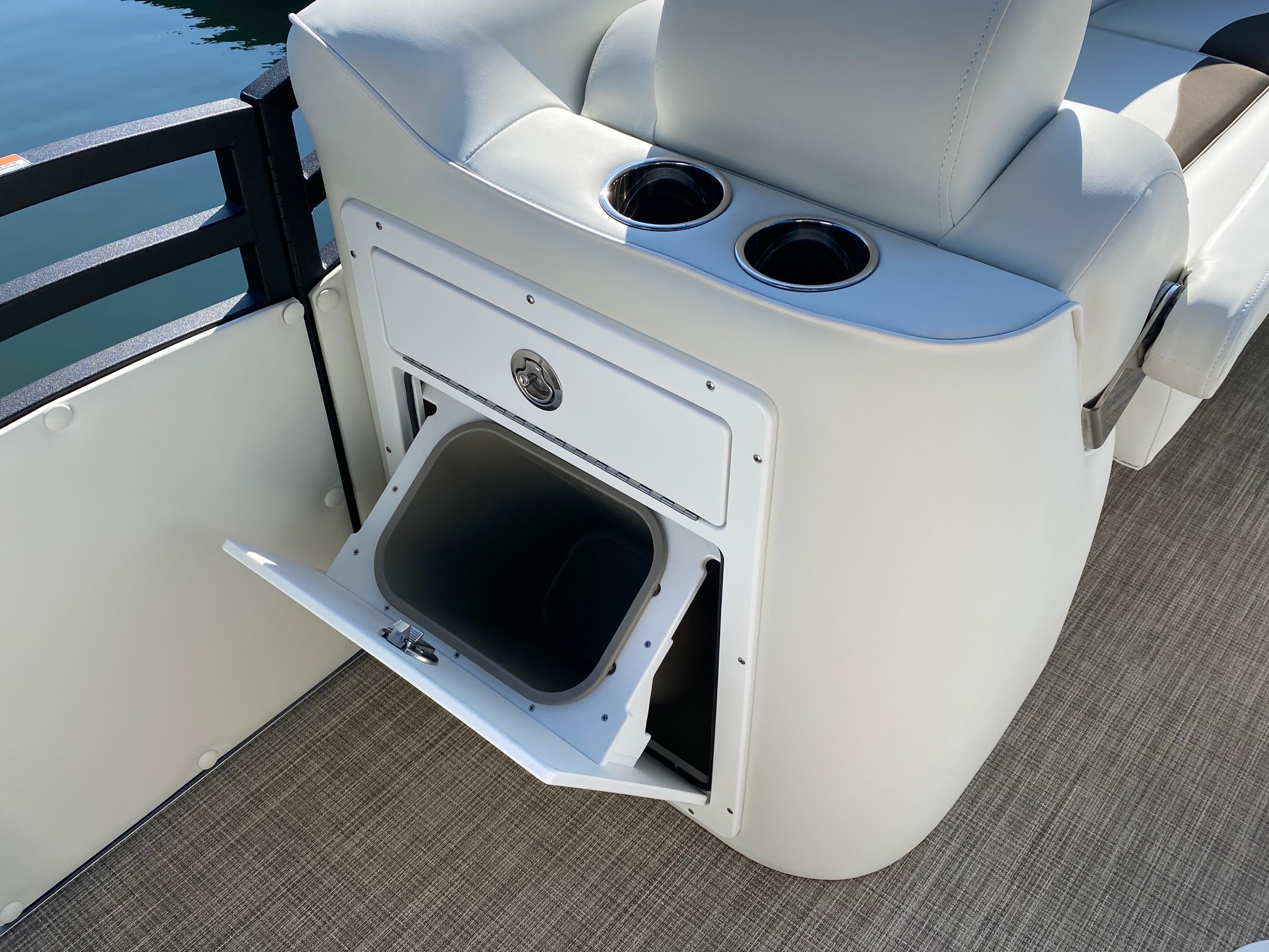 2024 JC TriToon NepToon Sport 23TT DSL Black - Boundary Waters Marina