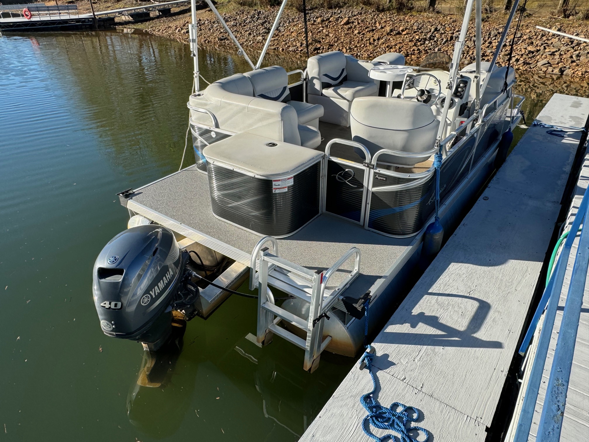 2016 Apex Qwest 16' Pontoon Honda 40hp - Boundary Waters Marina