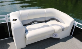 2015 sport pontoon rental4.jpg