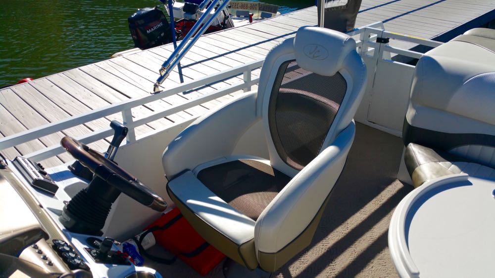 2009 JC NepToon Sport 23 TriToon Suzuki 150 - Boundary Waters Marina