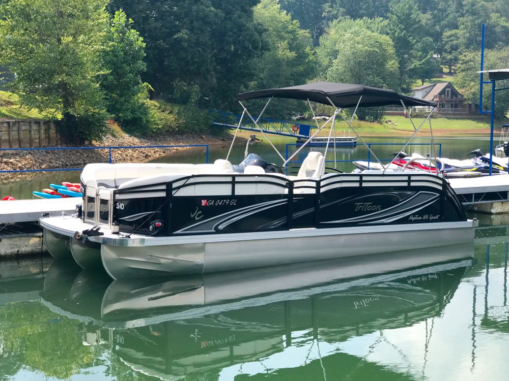 2018 JC tritoon sport pontoon rental north georgia lake chatuge