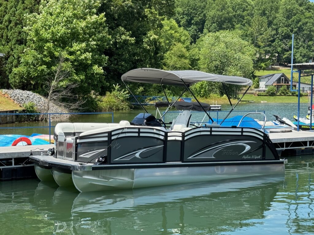 JC TriToon pontoon boat for sale on lake chatuge hiawassee ga boat dealers rentals