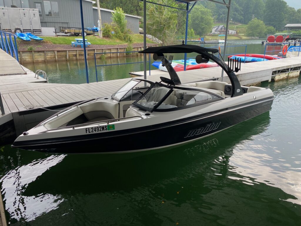 Malibu ski boat wakeboard boat for sale hiawassee ga lake chatuge boat dealers